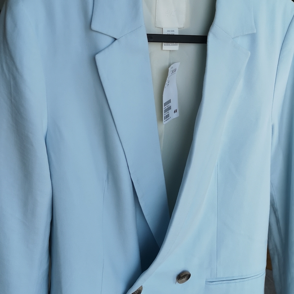 H&M blazer in baby blue